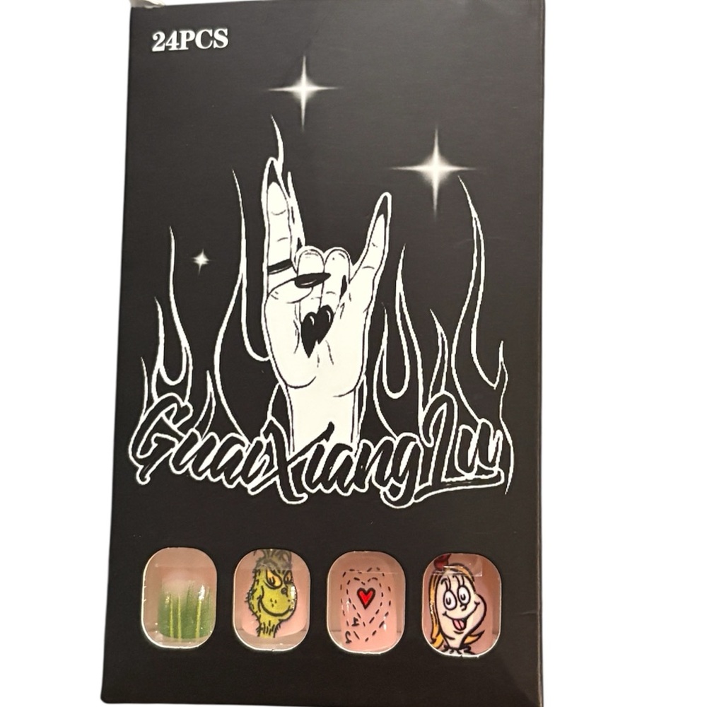 New- Short Square Nails Grinch Theme Press on Nails, 24 pieces